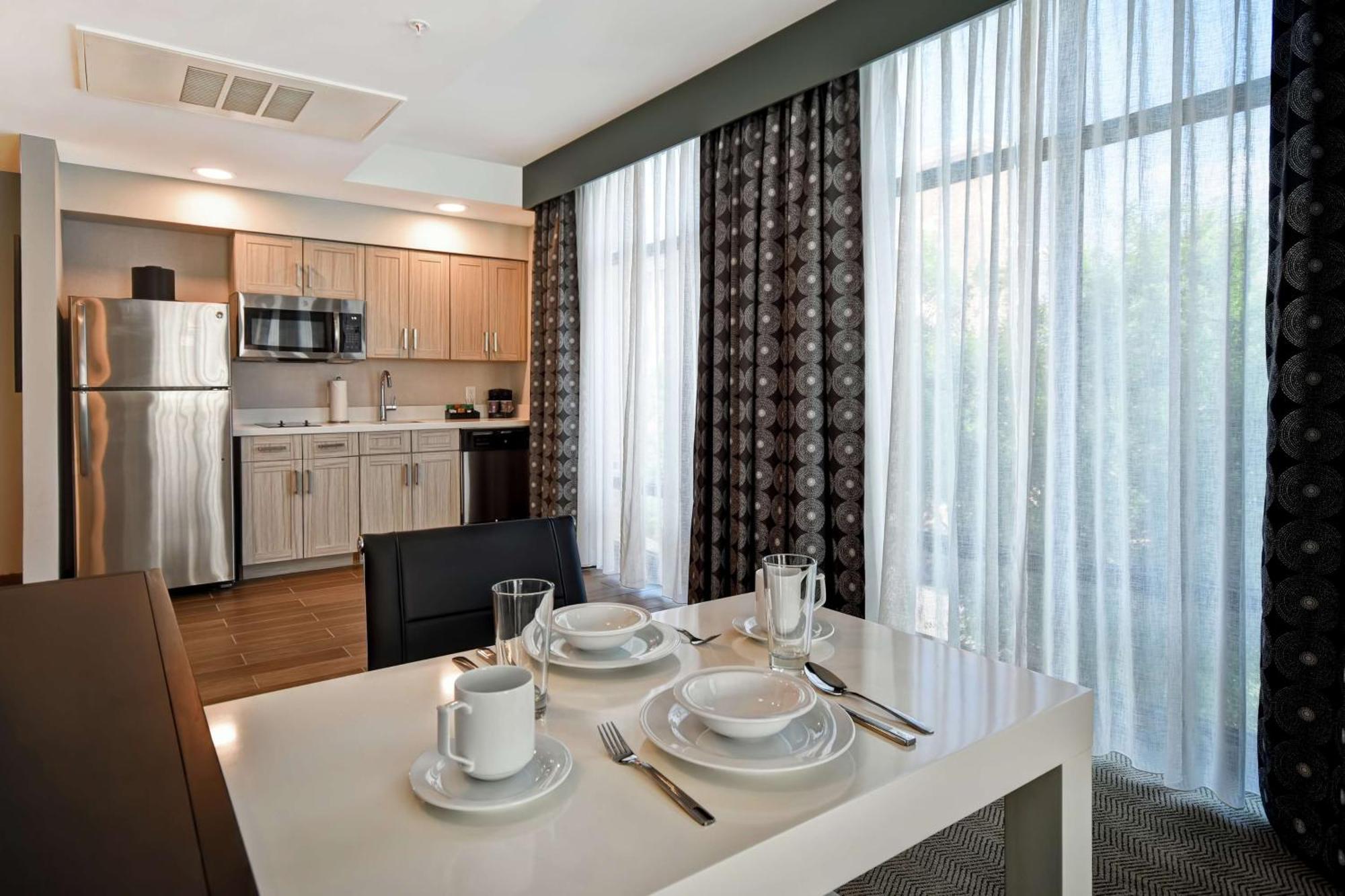 Homewood Suites By Hilton Greenville Downtown Zewnętrze zdjęcie